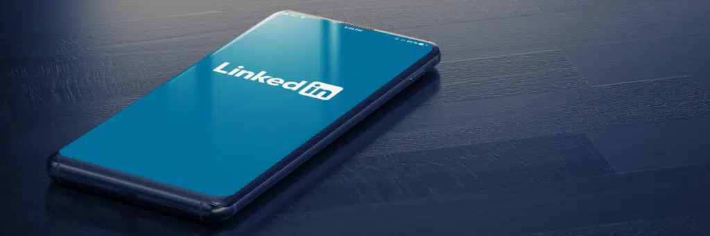 Add Client Ratings and Reviews to Your LinkedIn User Profile